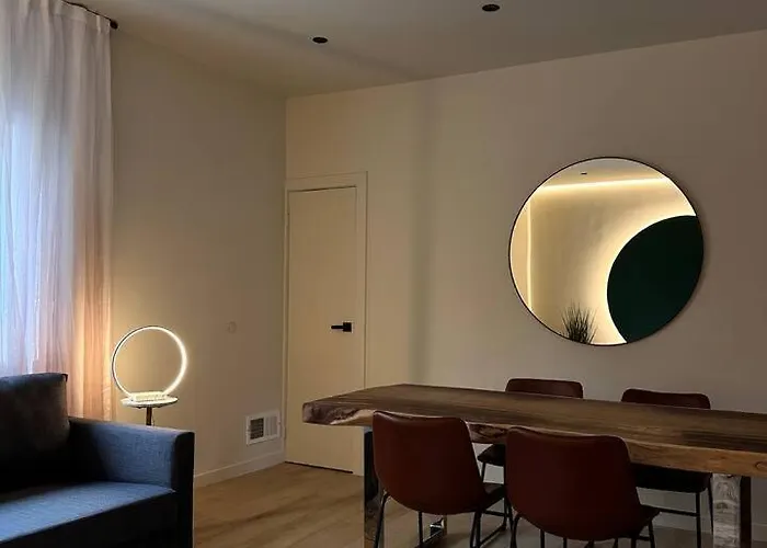 Apartment King Bed •private Patio&parking•sophisticated *